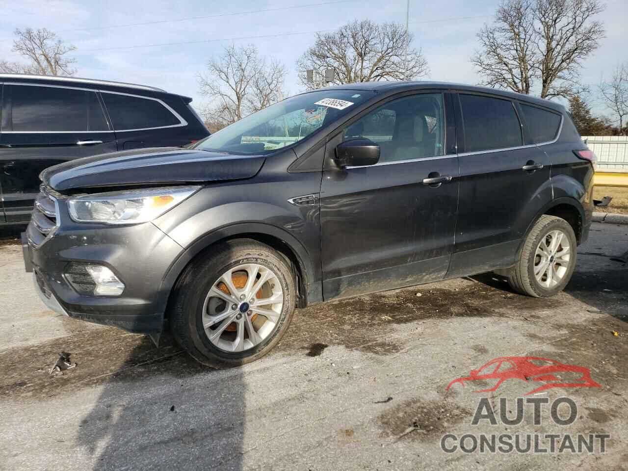 FORD ESCAPE 2017 - 1FMCU0GD5HUC87457