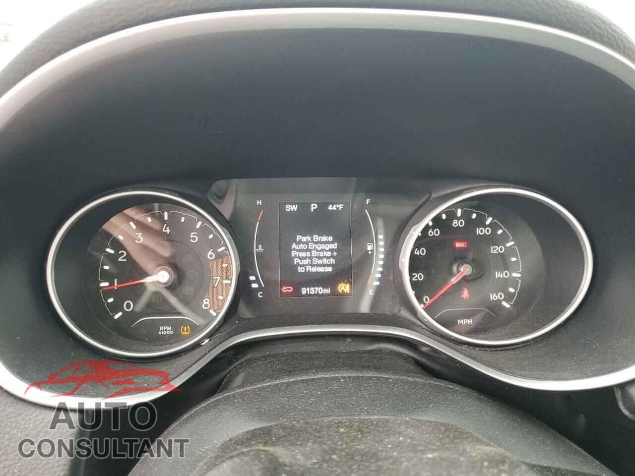 JEEP COMPASS 2018 - 3C4NJCBB7JT411208