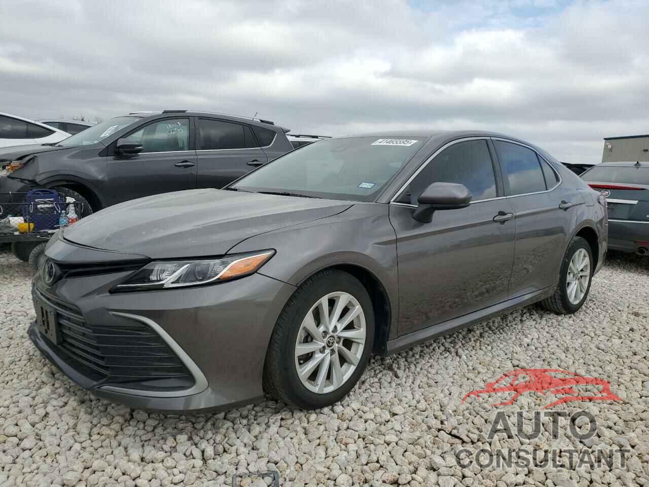 TOYOTA CAMRY 2021 - 4T1C11AK9MU591570