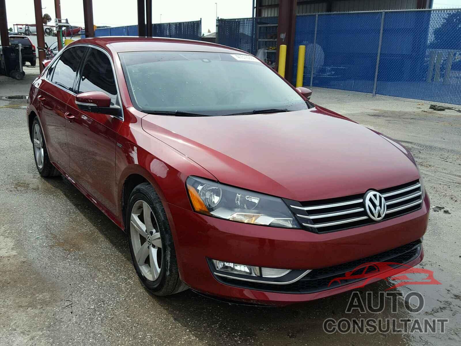 VOLKSWAGEN PASSAT 2015 - 1VWAT7A30FC107437