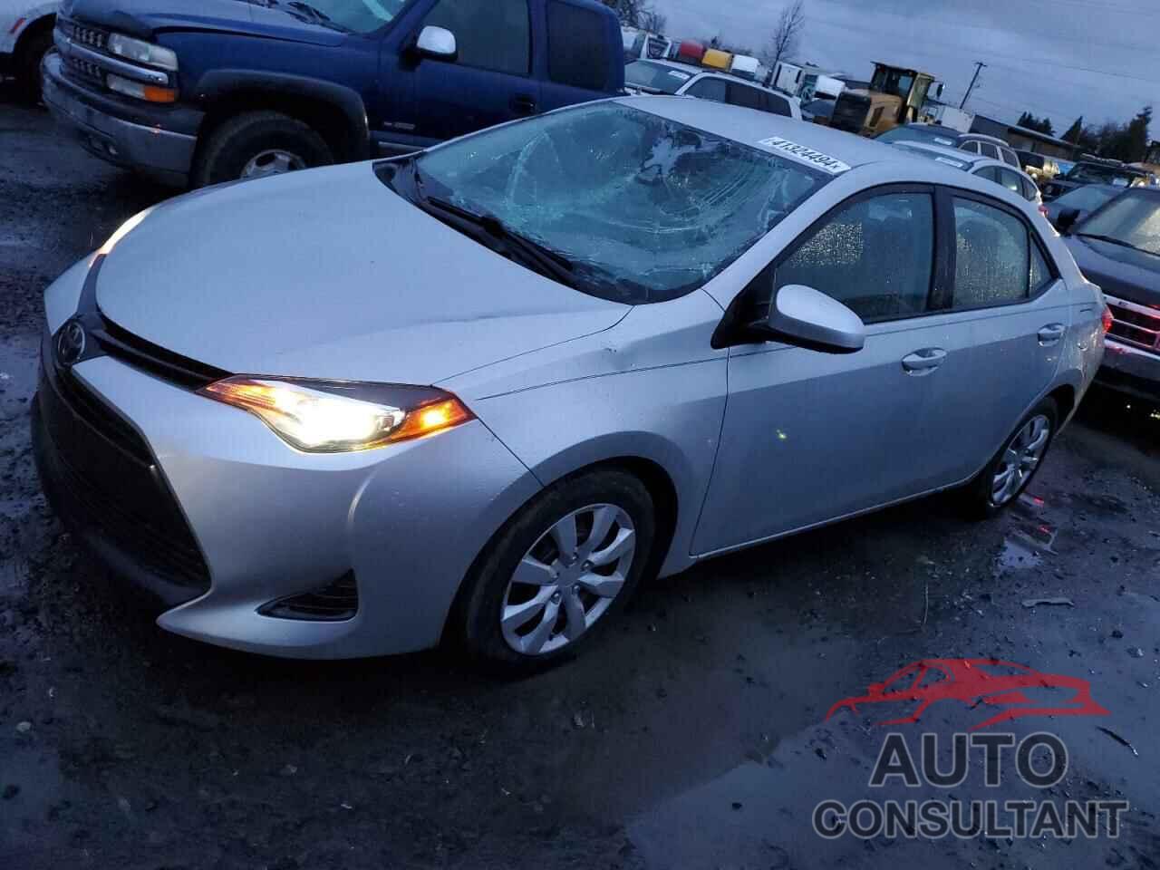 TOYOTA COROLLA 2018 - 2T1BURHE7JC068904