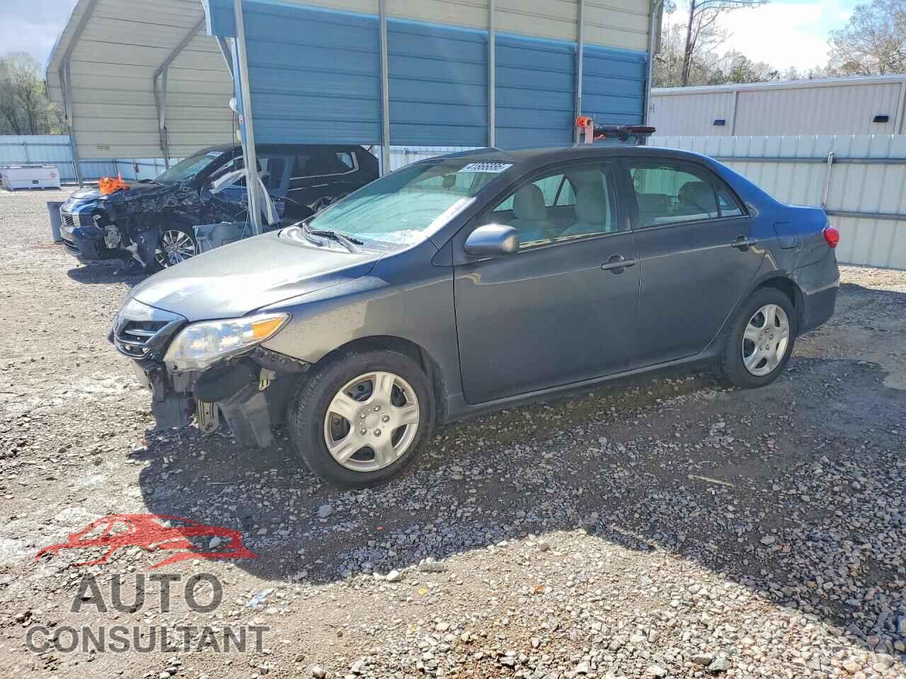 TOYOTA COROLLA 2013 - 2T1BU4EE8DC926280