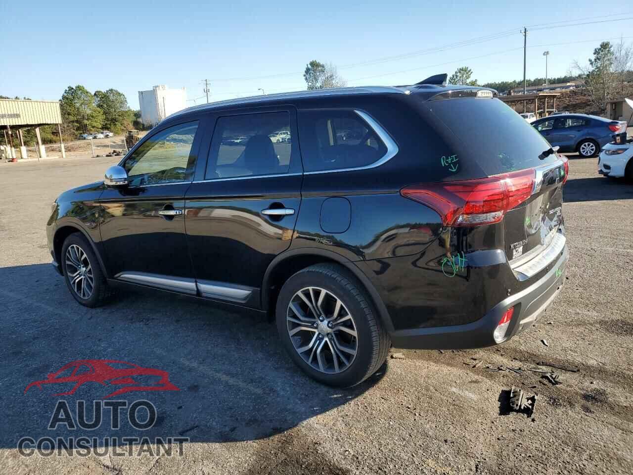 MITSUBISHI OUTLANDER 2017 - JA4AD3A38HZ050374