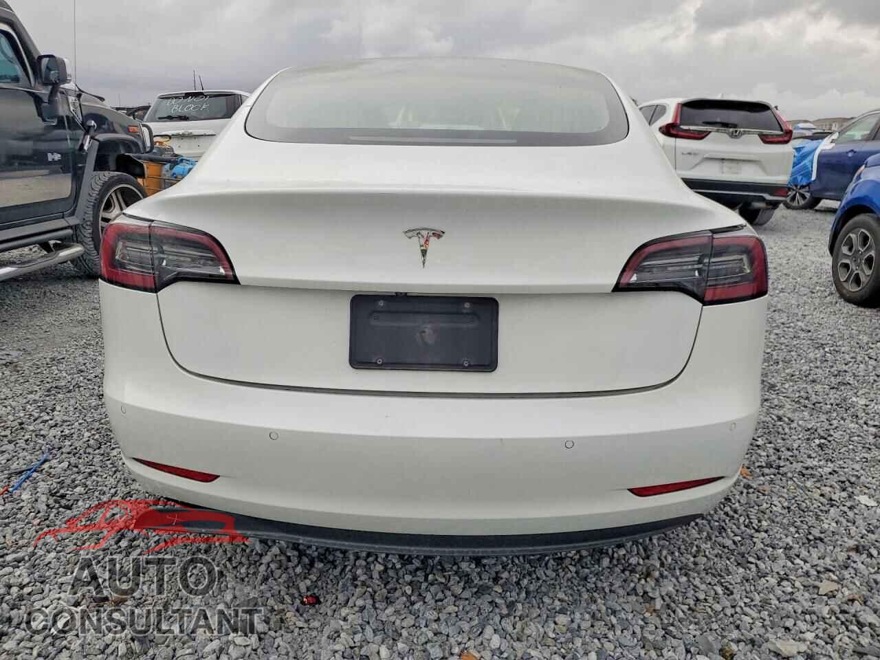TESLA MODEL 3 2020 - 5YJ3E1EA0LF775202