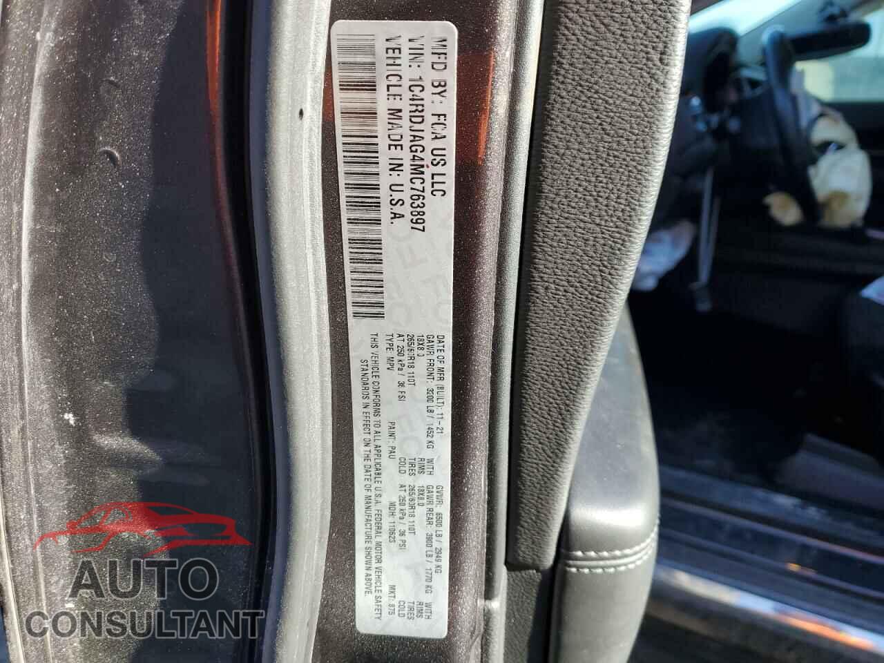 DODGE DURANGO 2021 - 1C4RDJAG4MC763897