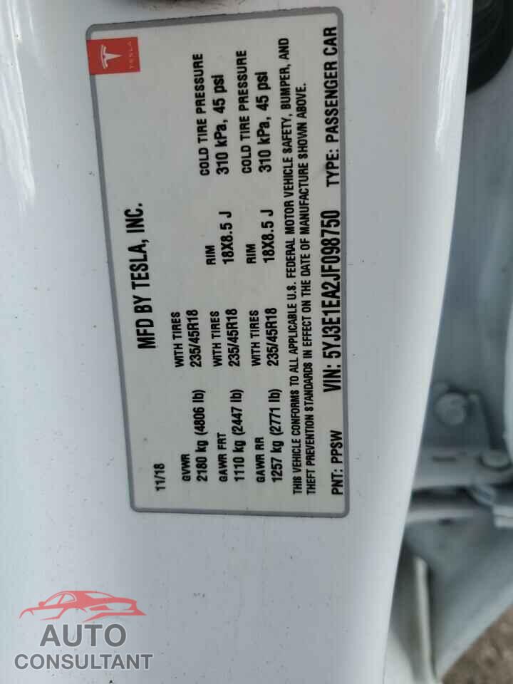 TESLA MODEL 3 2018 - 5YJ3E1EA2JF098750
