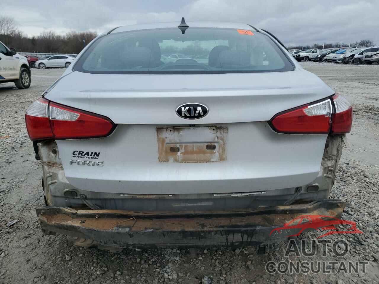 KIA FORTE 2016 - KNAFX4A6XG5507918