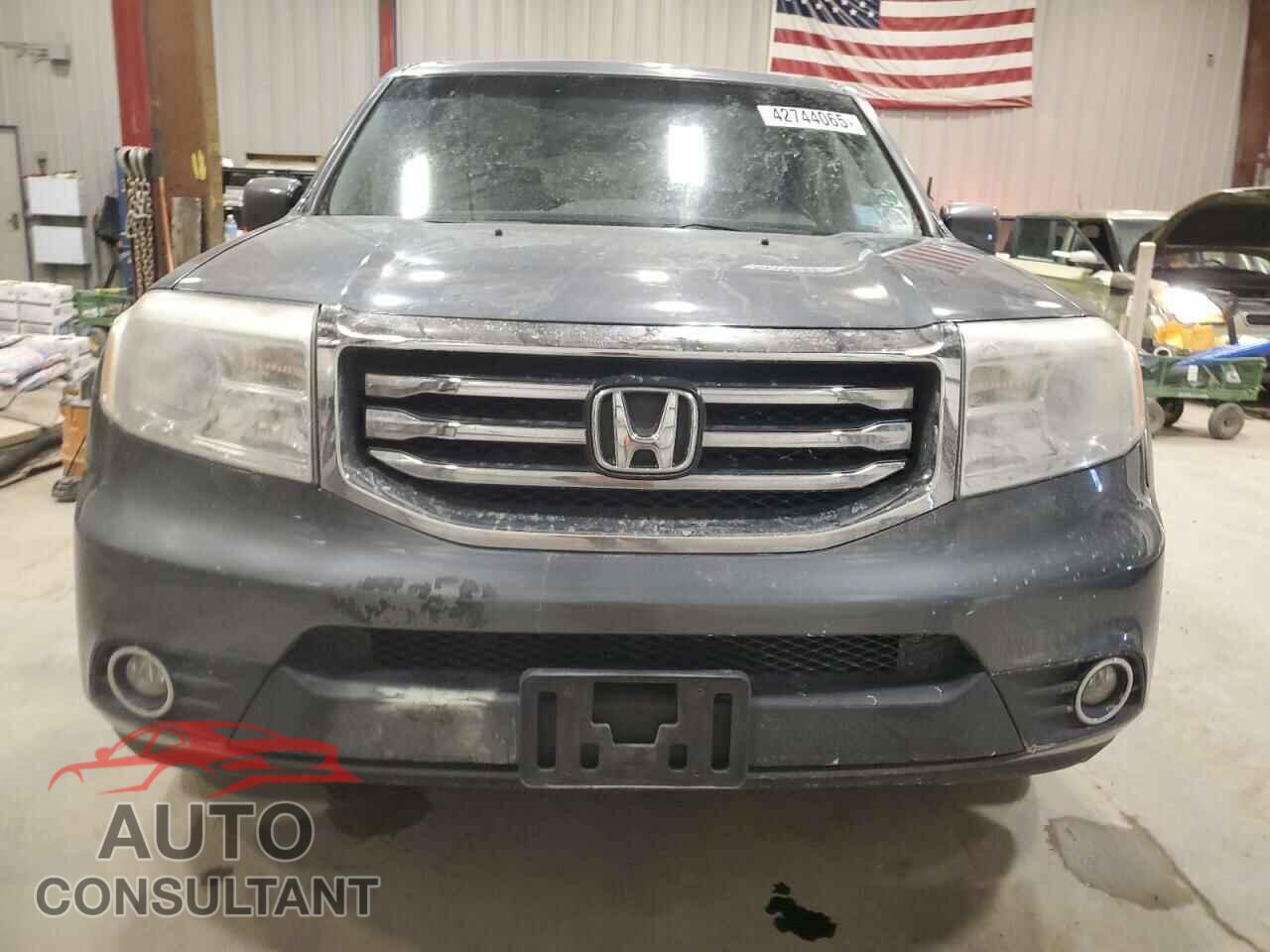 HONDA PILOT 2012 - 5FNYF4H65CB008845