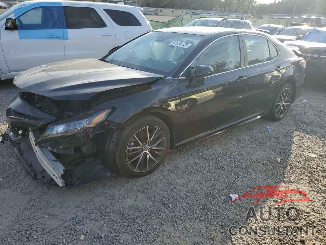 TOYOTA CAMRY 2023 - 4T1G11AK5PU811941