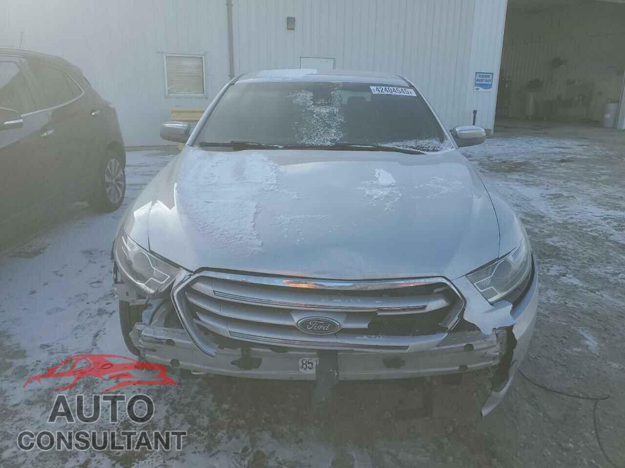 FORD TAURUS 2019 - 1FAHP2F89KG115347