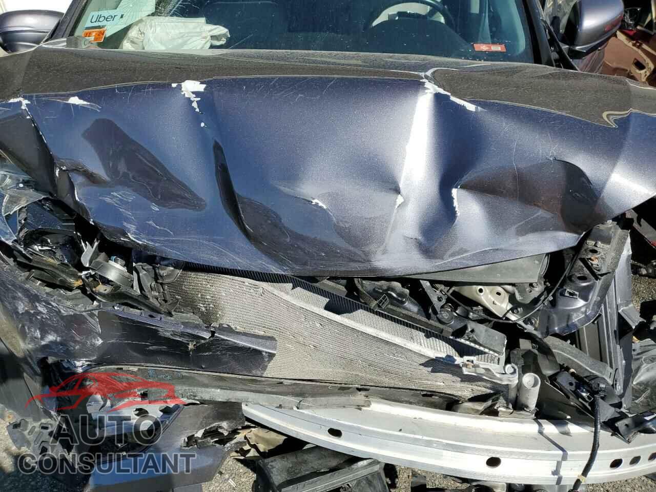HONDA PILOT 2017 - 5FNYF6H82HB076119