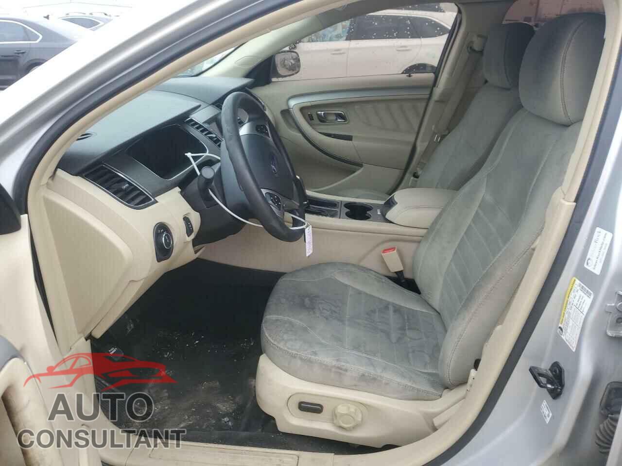 FORD TAURUS 2017 - 1FAHP2D84HG109550