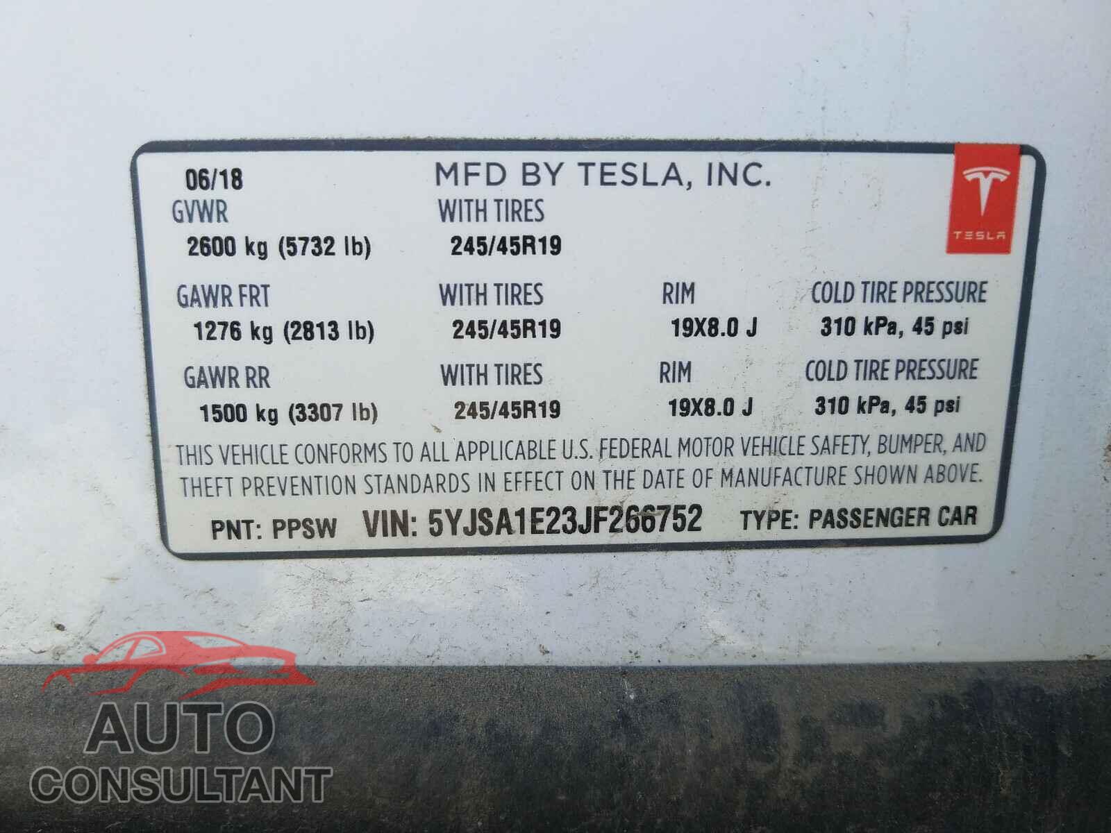 TESLA MODEL S 2018 - 5YJSA1E23JF266752