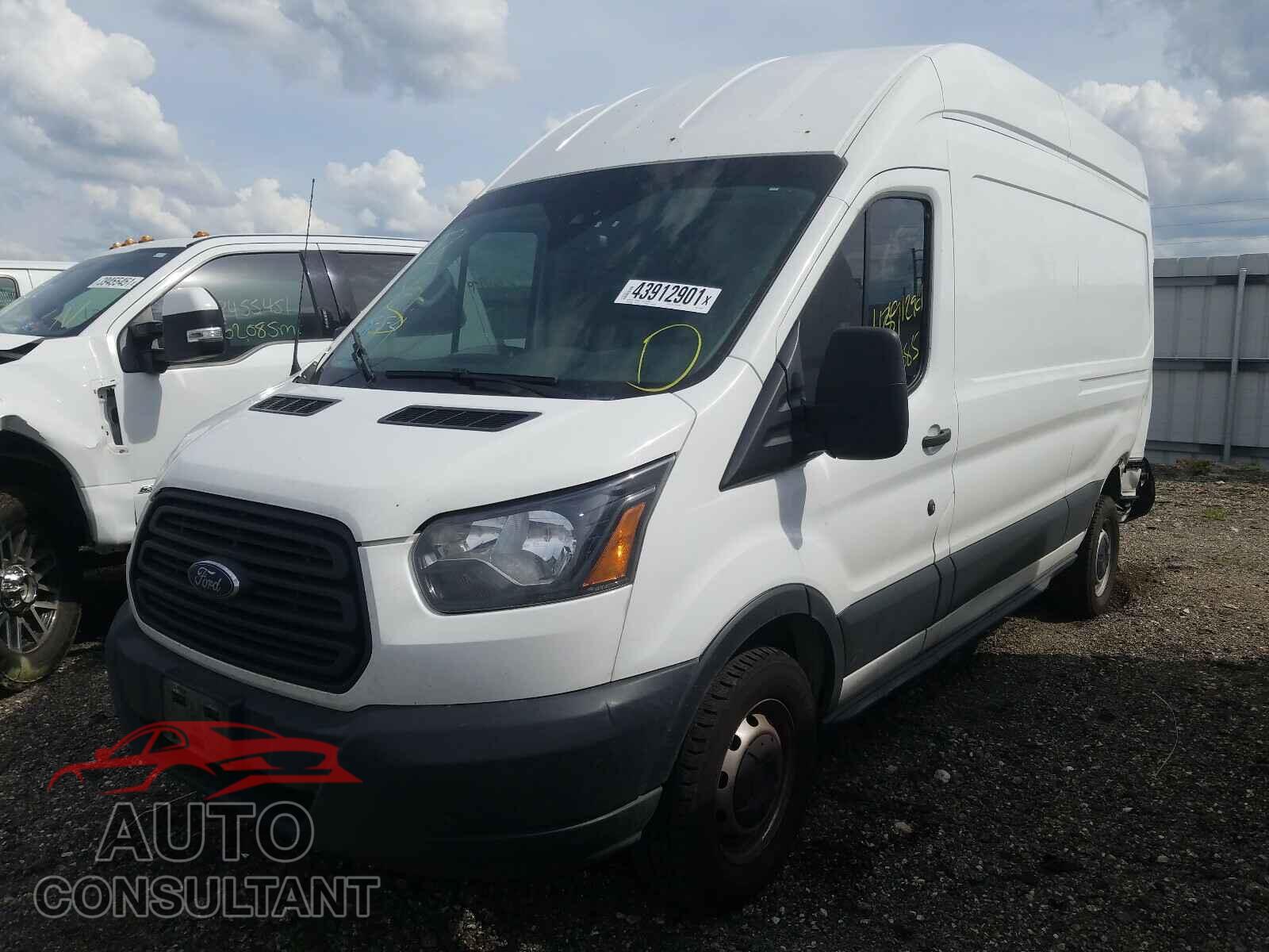 FORD TRANSIT CO 2017 - 1FTYR2XM6HKA18645