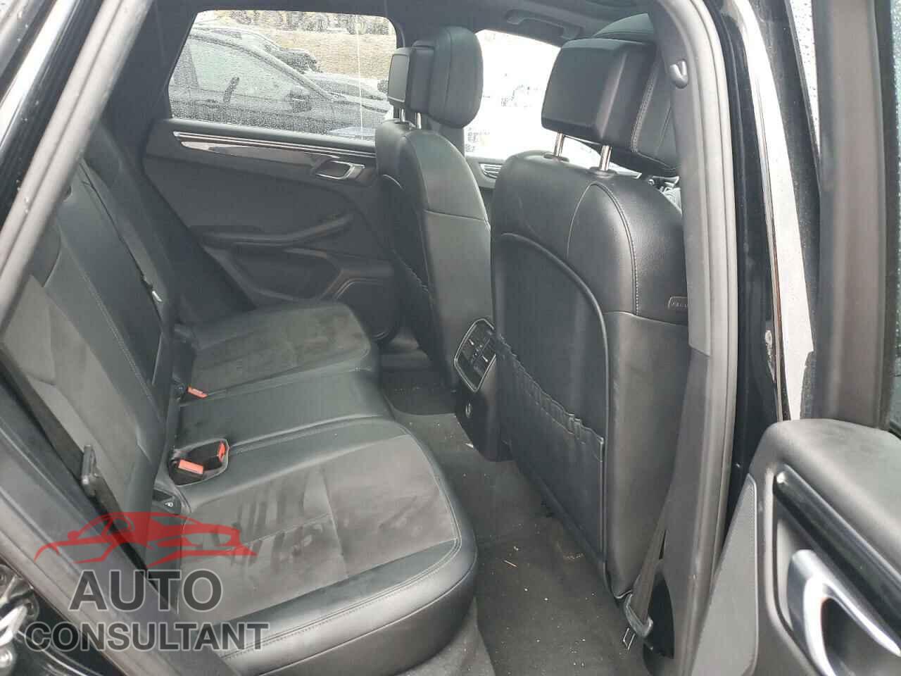 PORSCHE MACAN 2018 - WP1AA2A52JLB18329
