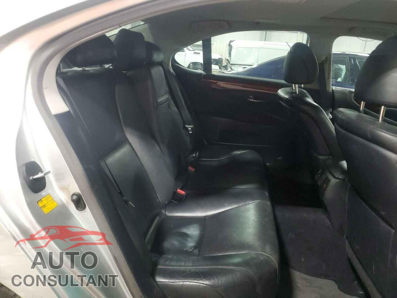 LEXUS LS460 2010 - JTHCL5EF3A5007249