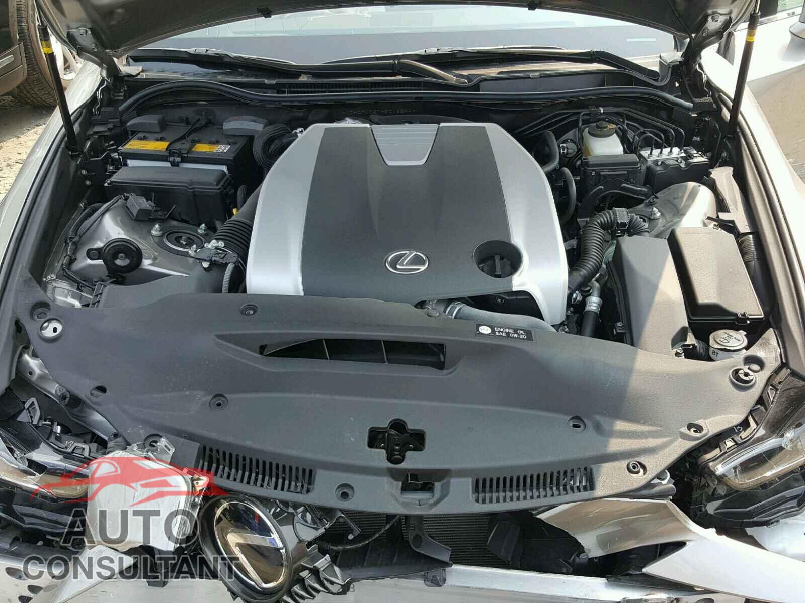 LEXUS IS 2017 - JTHCM1D27H5016244