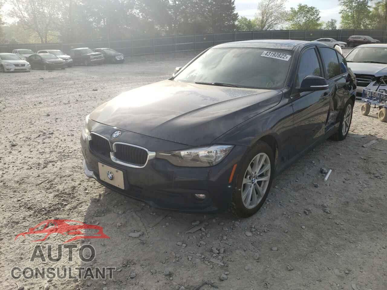 BMW 3 SERIES 2016 - WBA8E5G50GNU21018