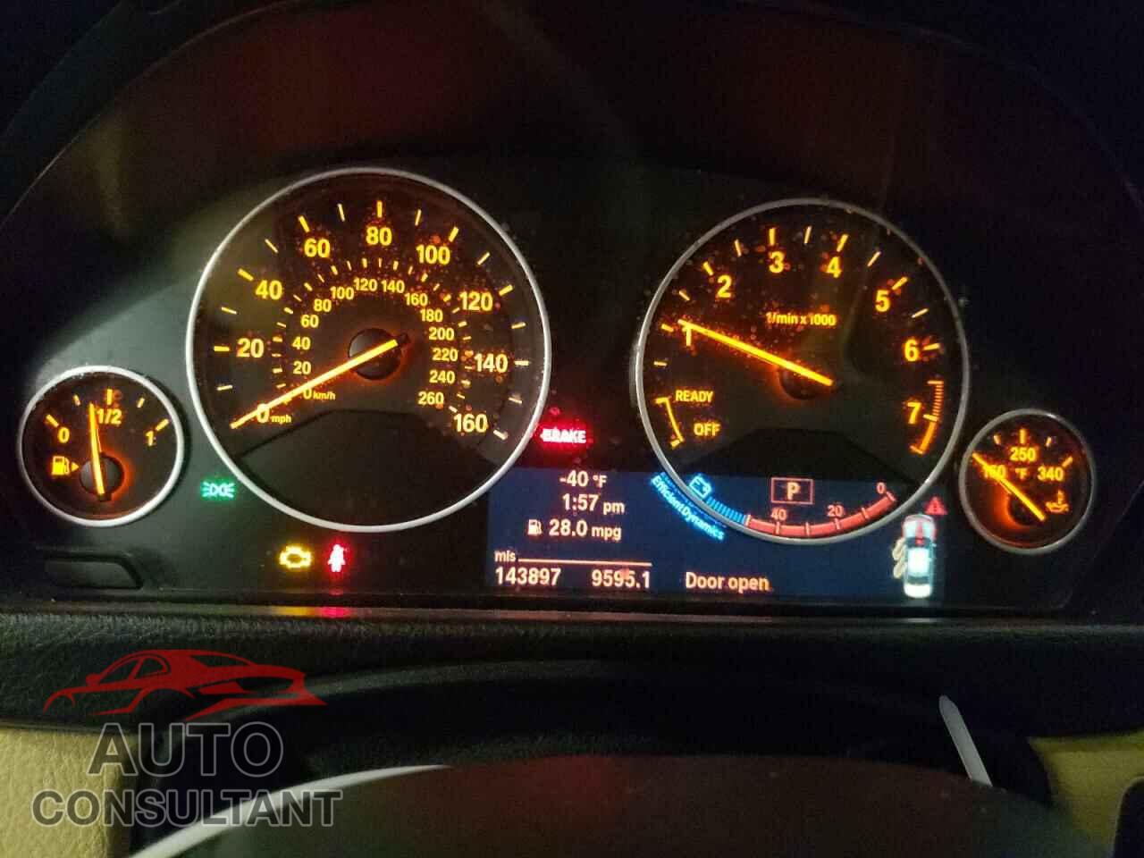 BMW 3 SERIES 2013 - WBA3B3C59DF544500