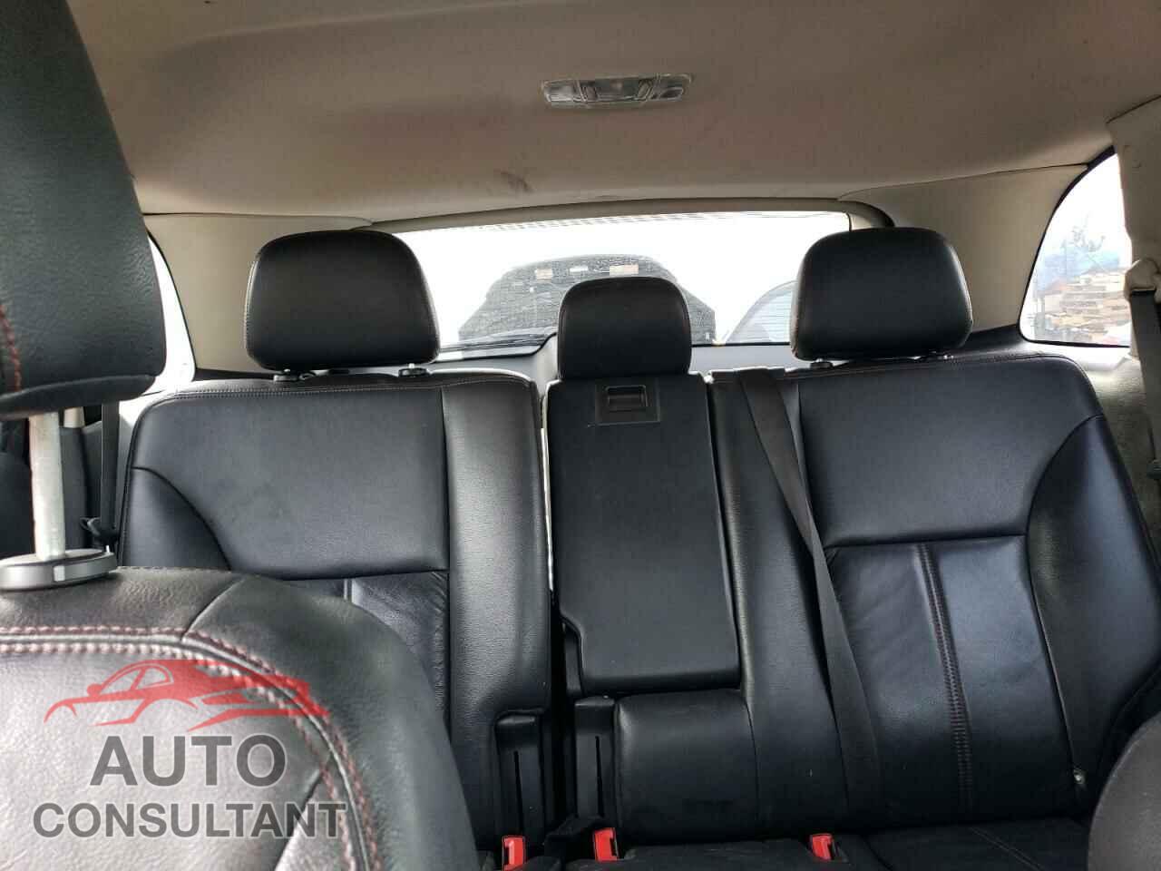 FORD EDGE 2011 - 2FMDK3JC6BBA00832
