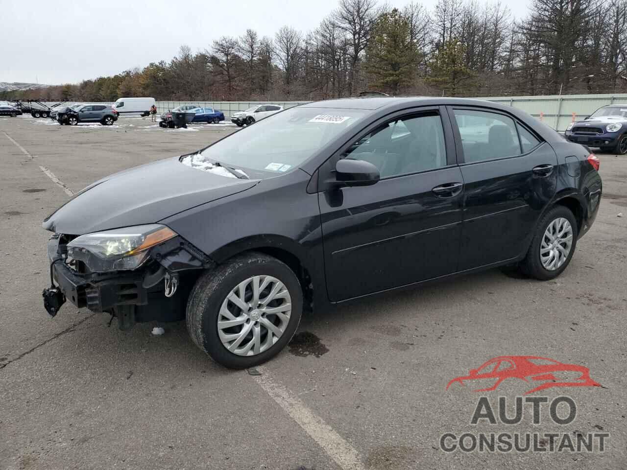 TOYOTA COROLLA 2018 - 2T1BURHEXJC124575