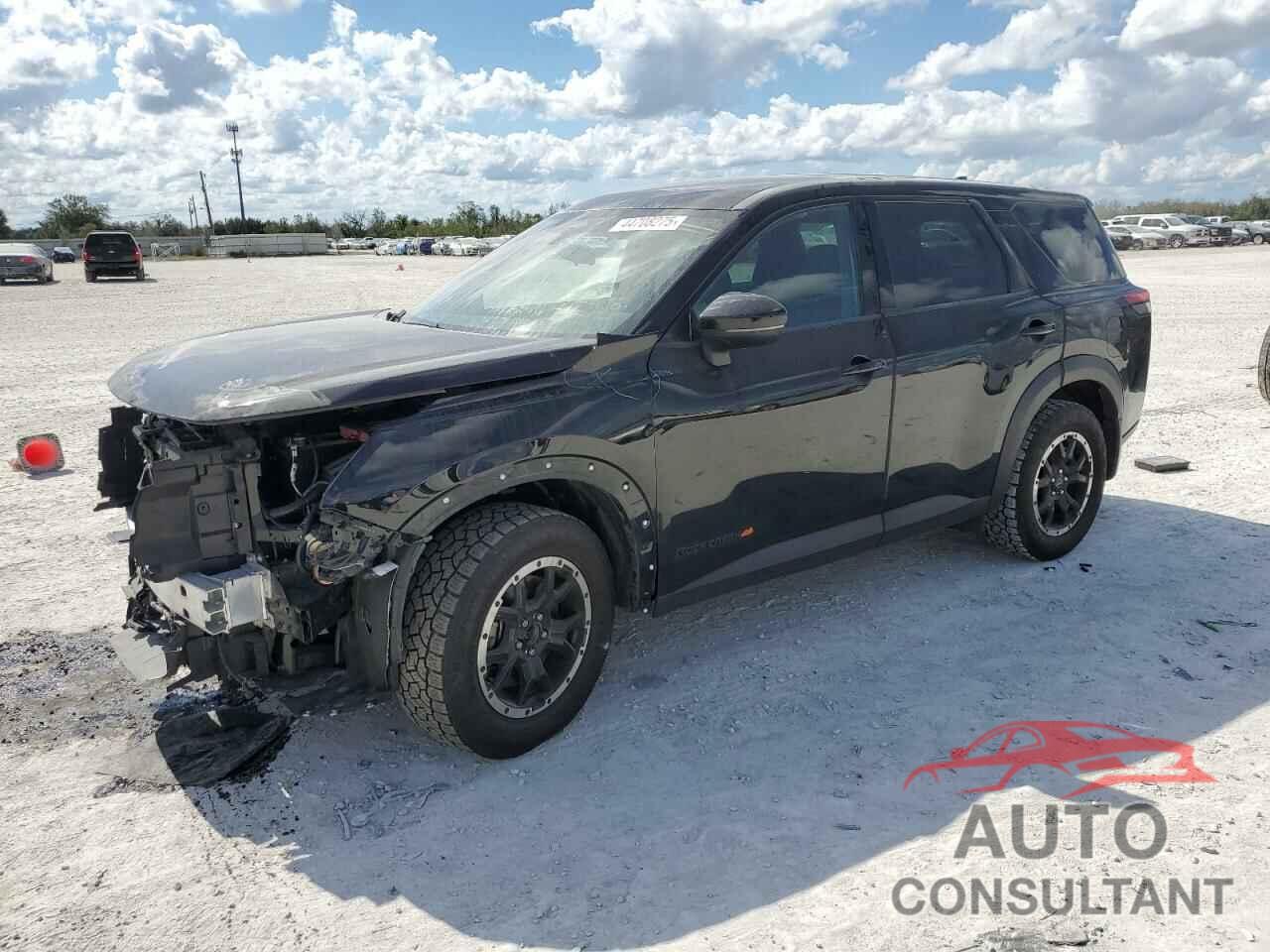NISSAN PATHFINDER 2023 - 5N1DR3BDXPC275131