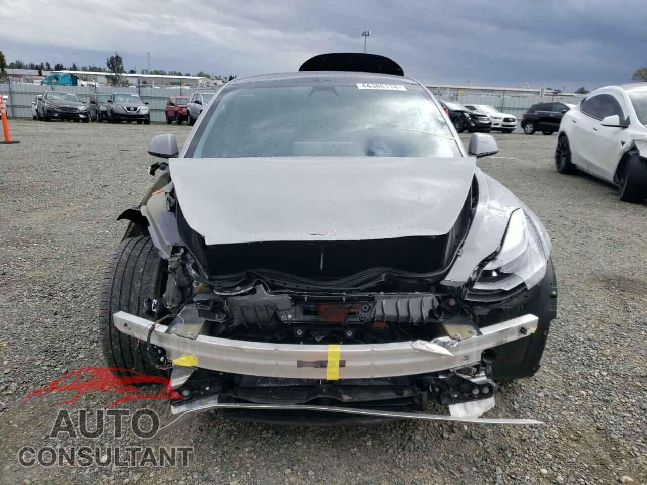 TESLA MODEL 3 2021 - 5YJ3E1EB1MF024264
