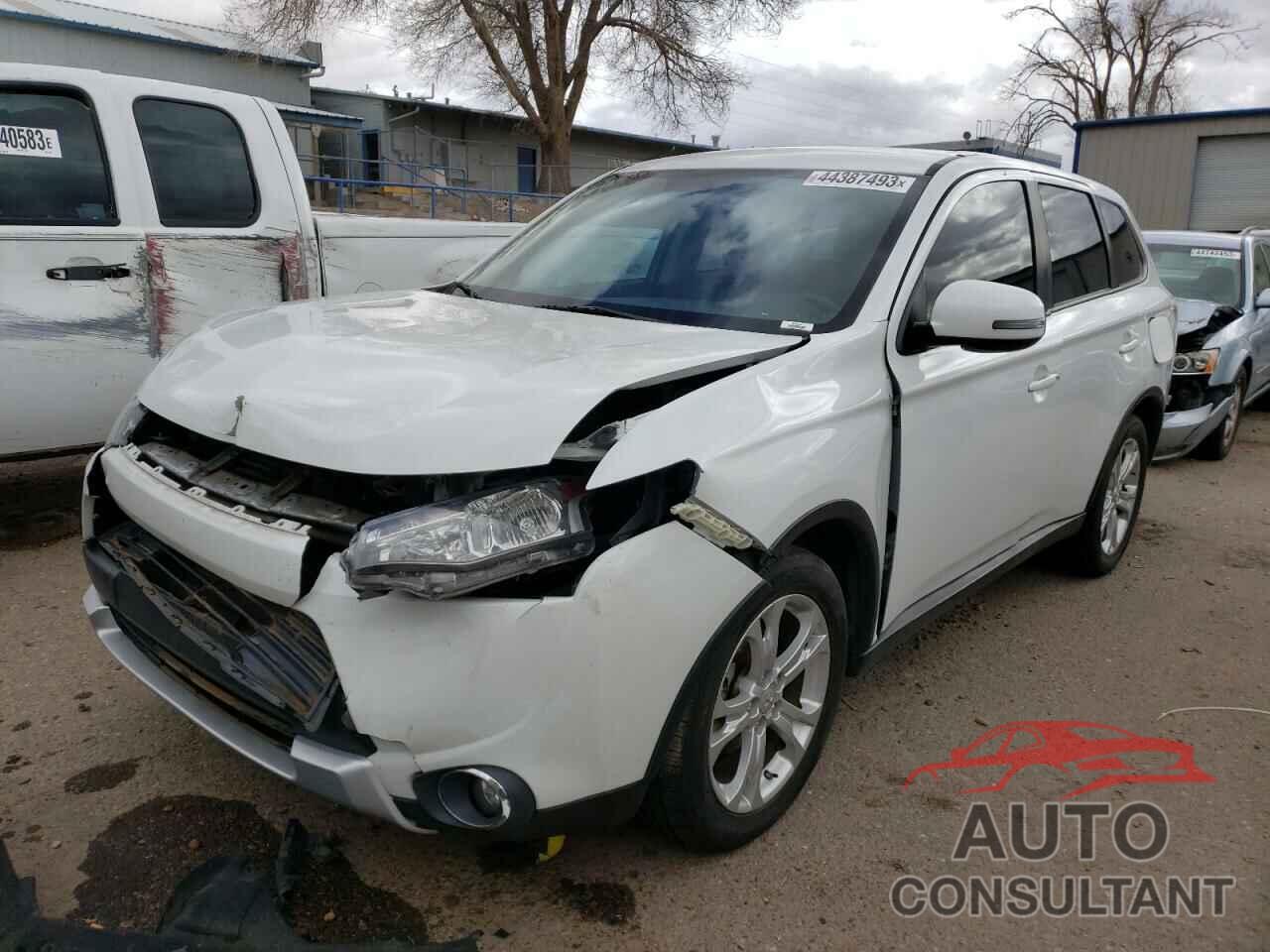 MITSUBISHI OUTLANDER 2015 - JA4AZ3A31FZ010037