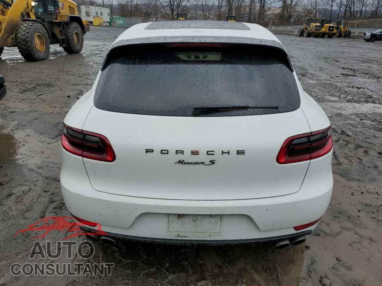 PORSCHE MACAN 2016 - WP1AB2A55GLB42355