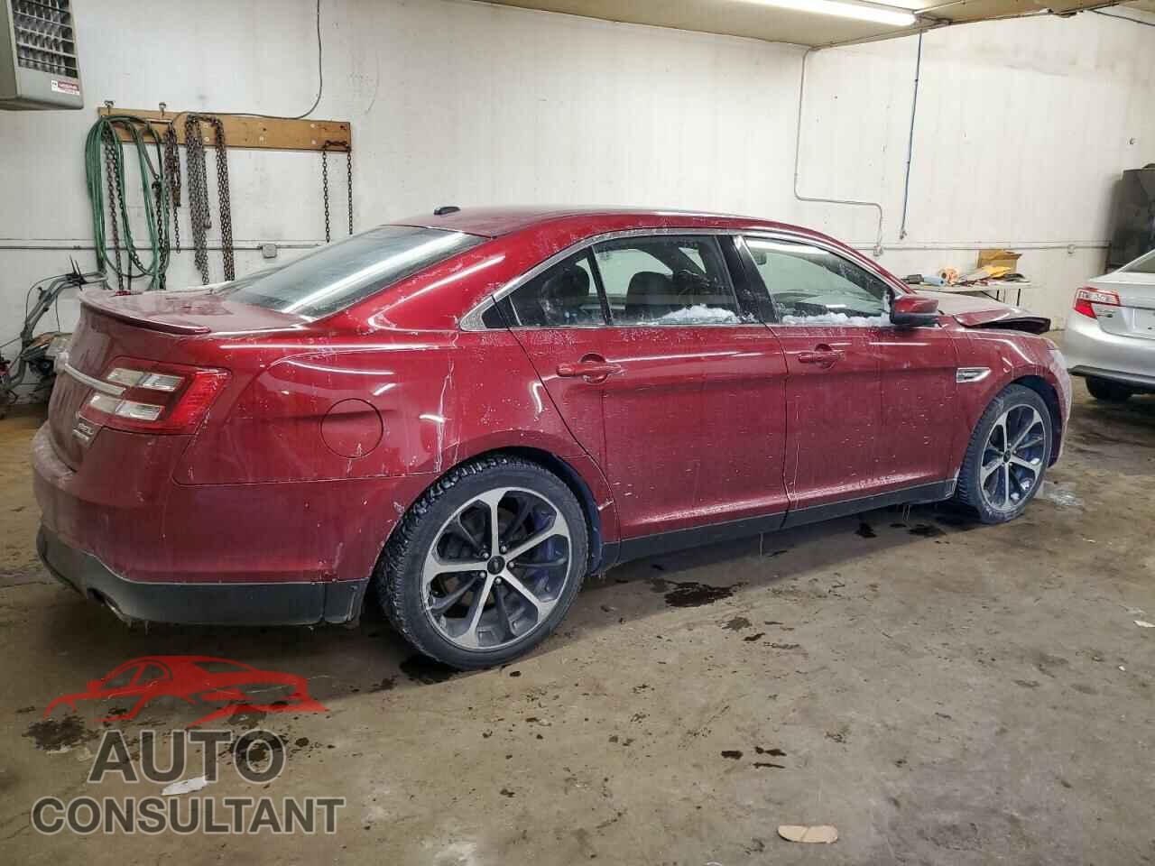 FORD TAURUS 2015 - 1FAHP2E82FG202448