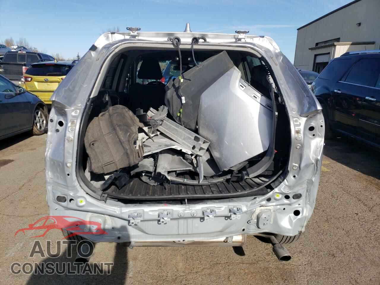 TOYOTA RAV4 2023 - 2T3F1RFV2PC340725
