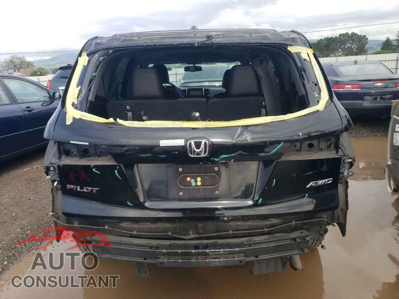 HONDA PILOT 2016 - 5FNYF6H70GB086654