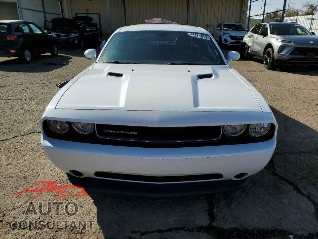 DODGE CHALLENGER 2014 - 2C3CDYAG1EH111059