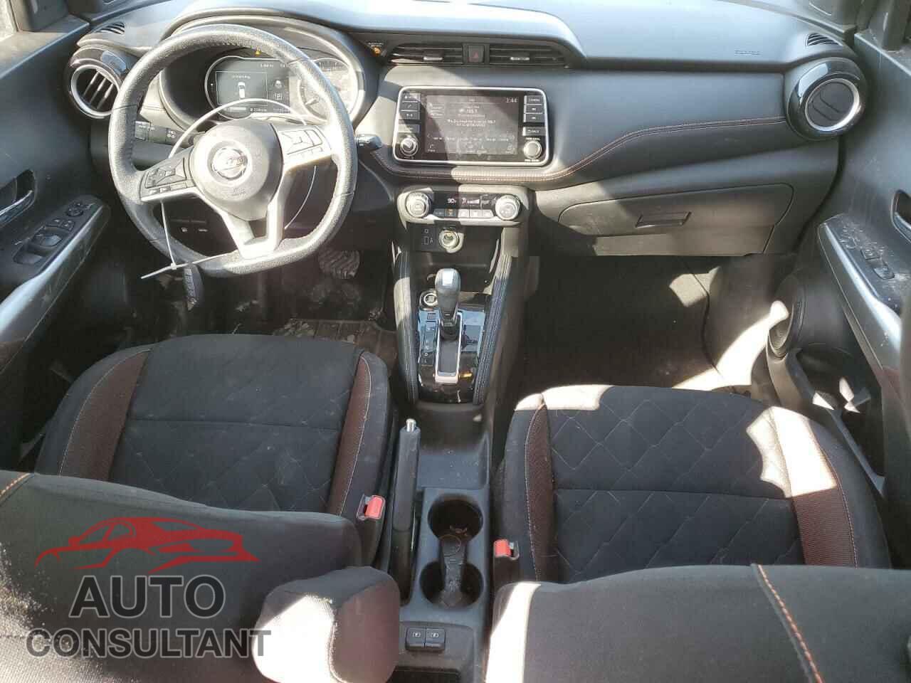 NISSAN KICKS 2019 - 3N1CP5CU3KL515233