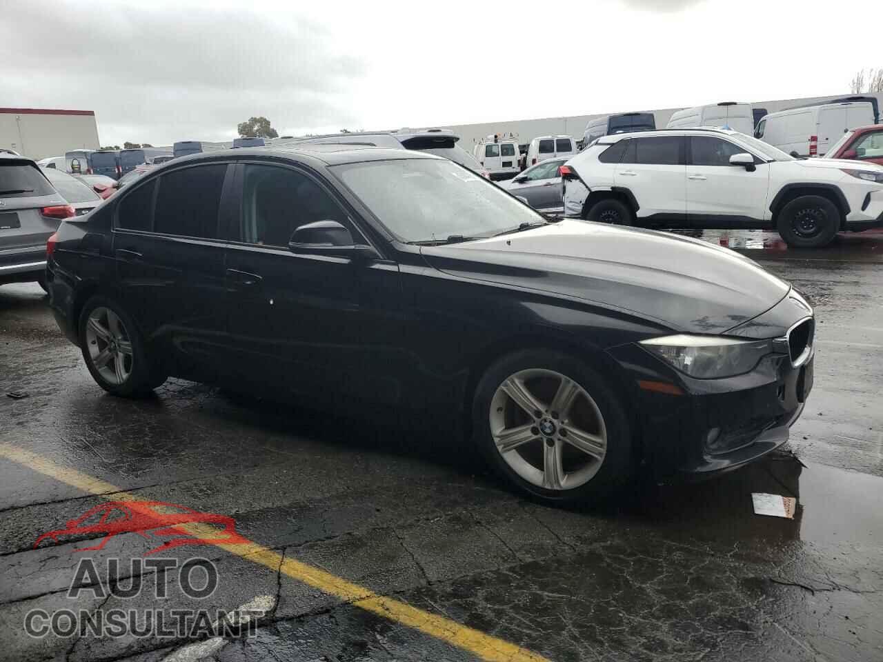 BMW 3 SERIES 2014 - WBA3D3C56EF099466