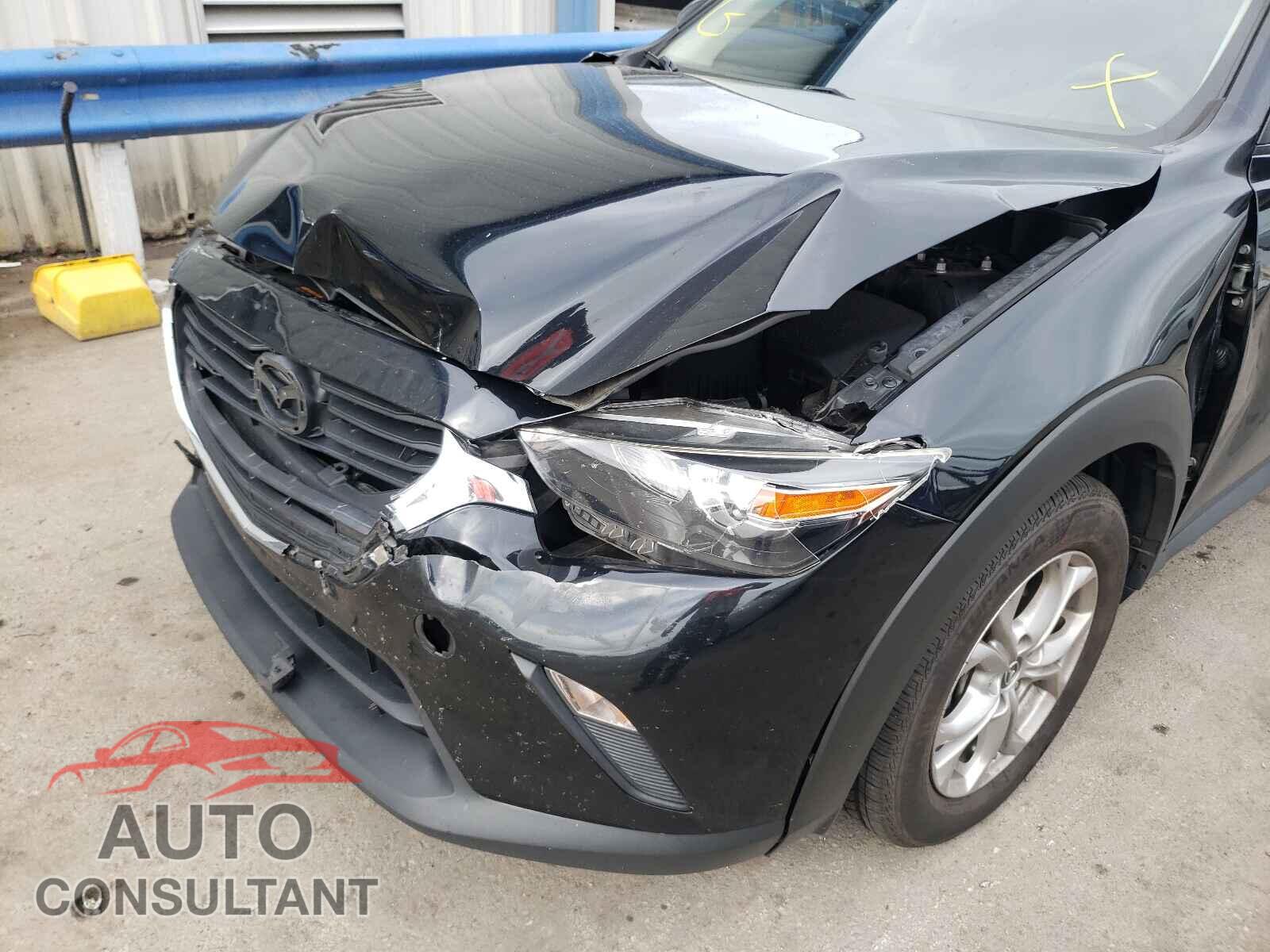 MAZDA CX-3 2018 - JM1DKDB73J0315504