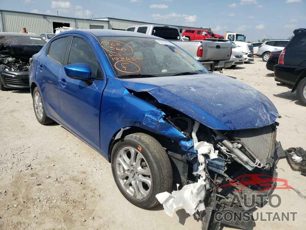 TOYOTA YARIS 2017 - 3MYDLBYV1HY157639