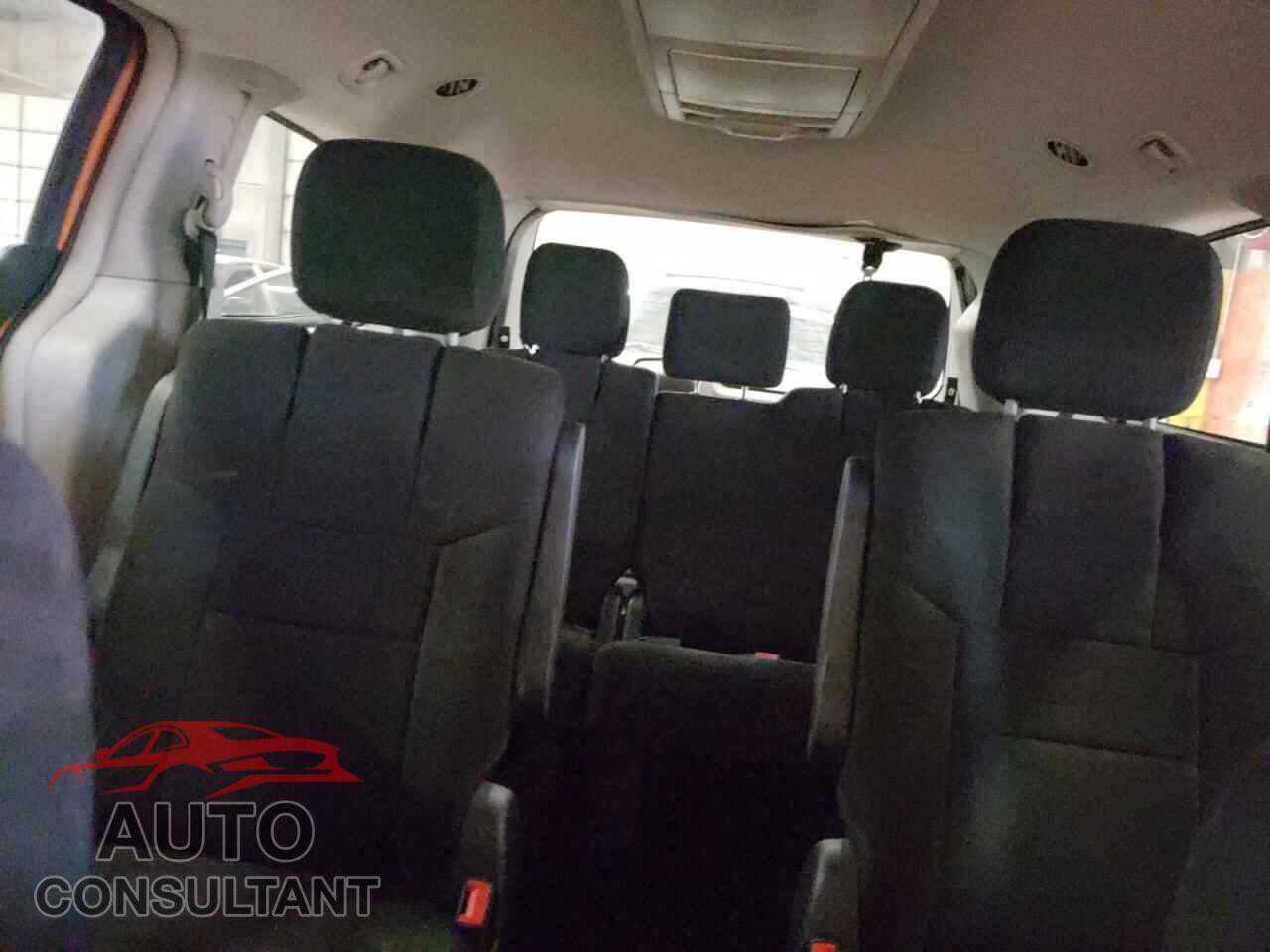 DODGE CARAVAN 2011 - 2D4RN5DG8BR765045