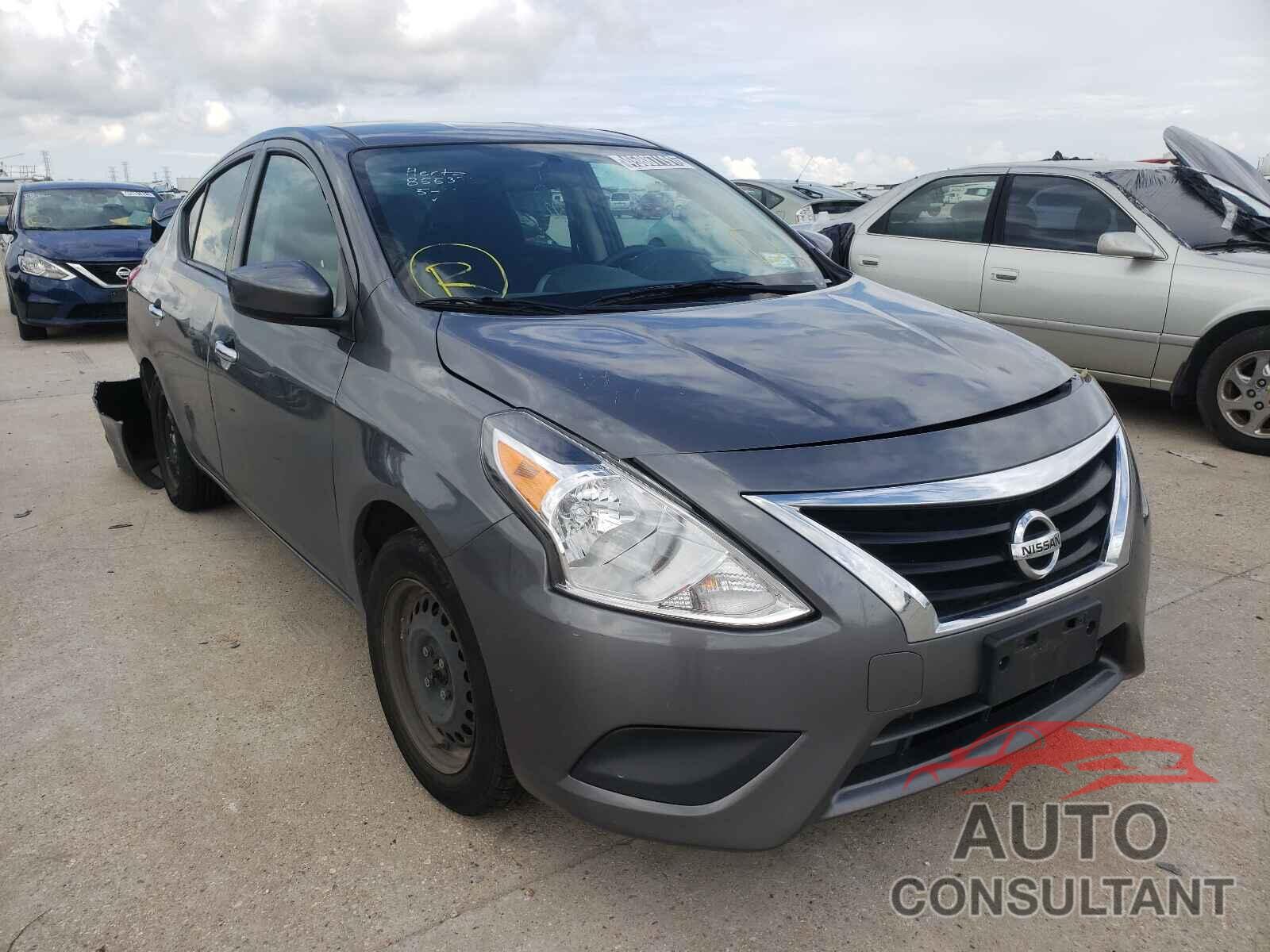 NISSAN VERSA 2019 - 3N1CN7AP8KL855377