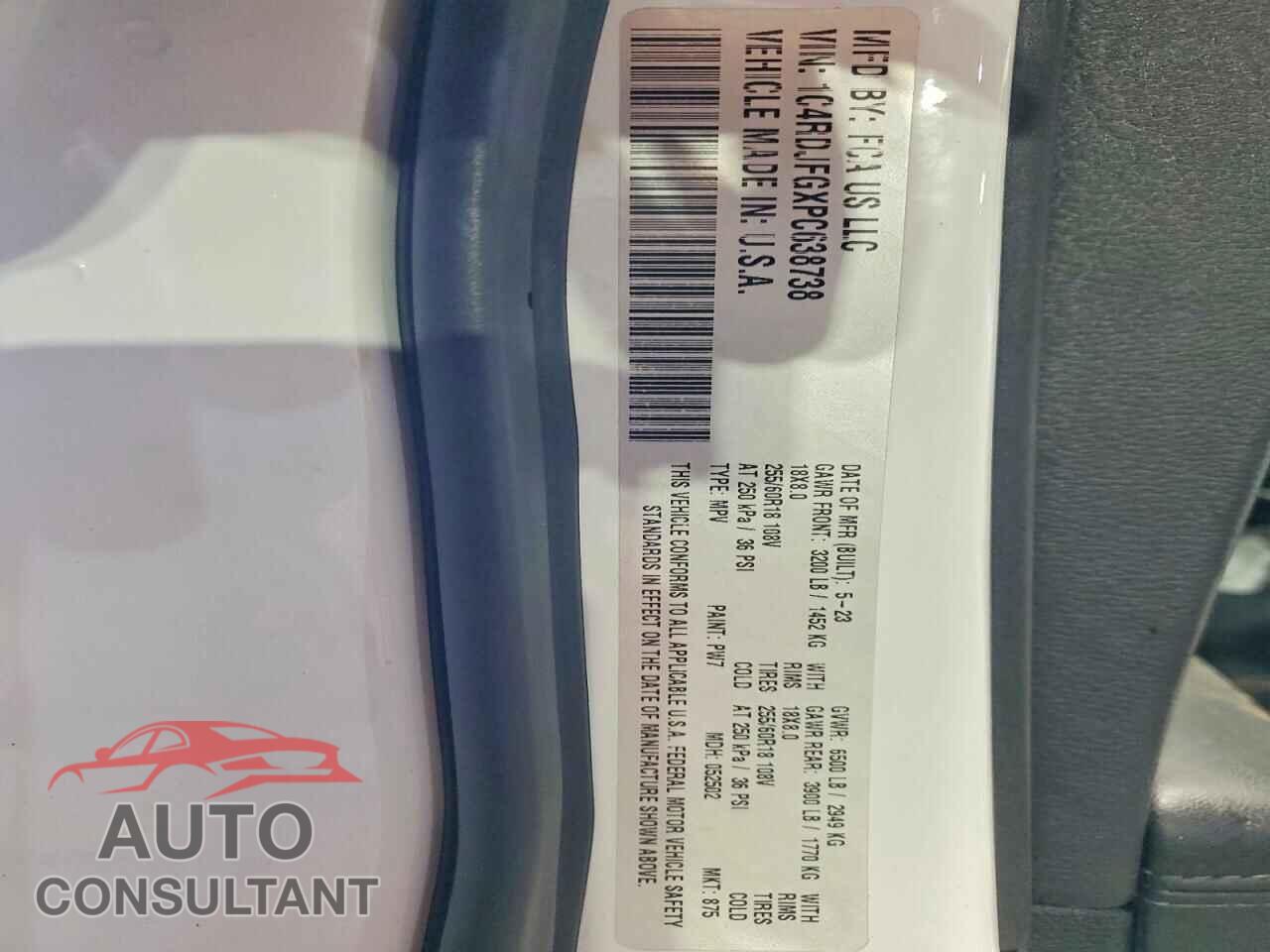 DODGE DURANGO 2023 - 1C4RDJFGXPC638738