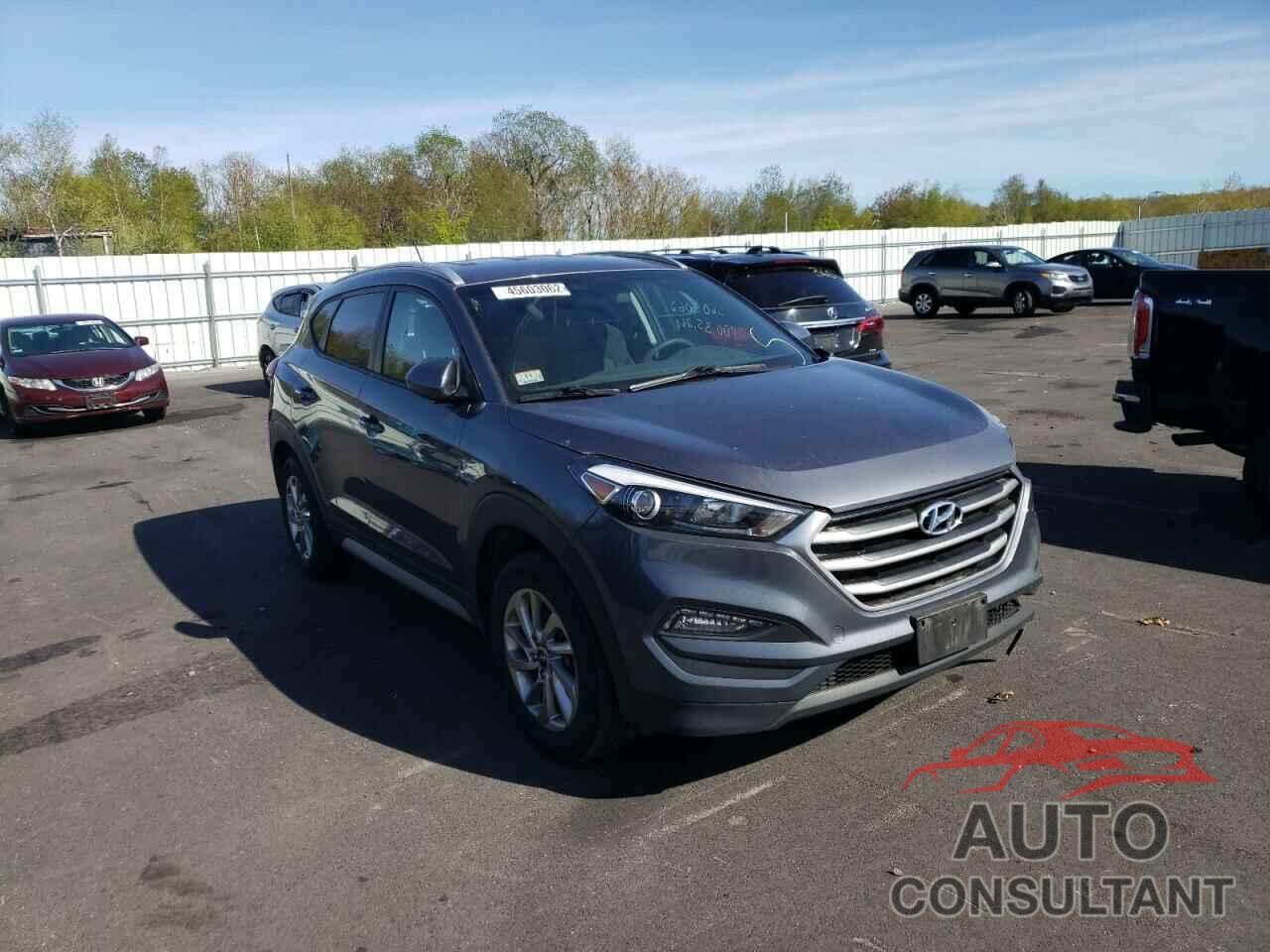 HYUNDAI TUCSON 2017 - KM8J3CA49HU550800