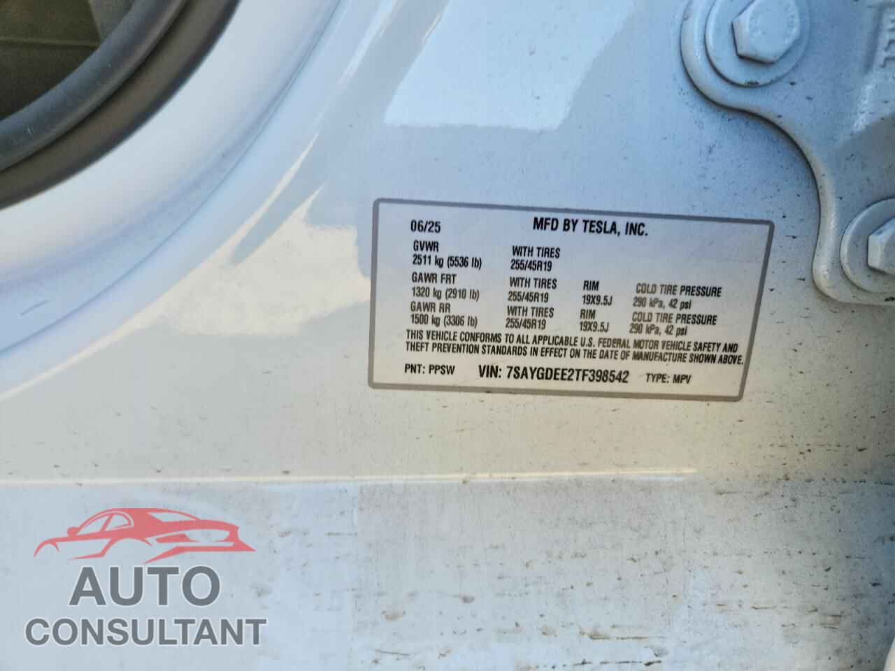 TESLA MODEL Y 2026 - 7SAYGDEE2TF398542