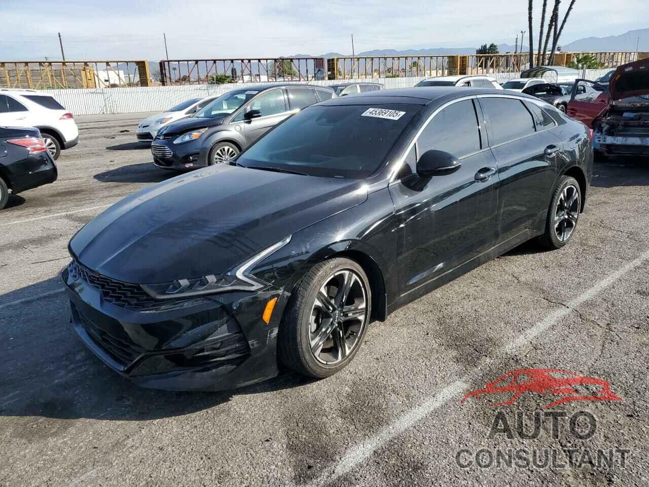 KIA K5 2022 - 5XXG64J24NG111760