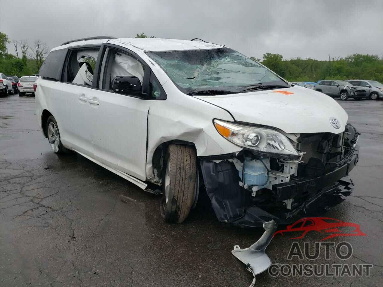 TOYOTA SIENNA 2017 - 5TDKZ3DC4HS804864