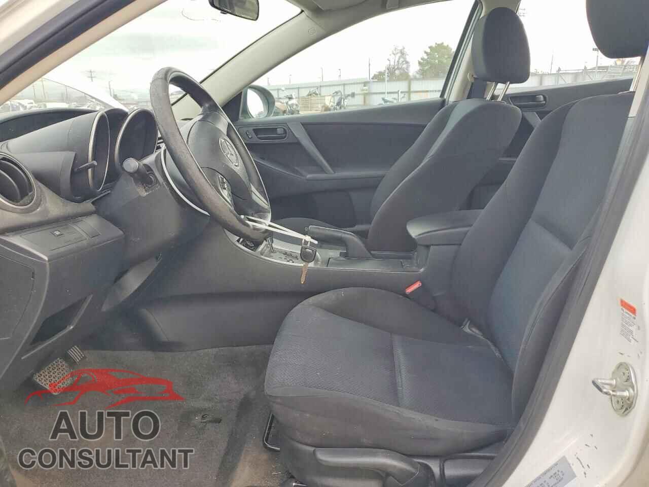 MAZDA 3 2011 - JM1BL1UG4B1420046