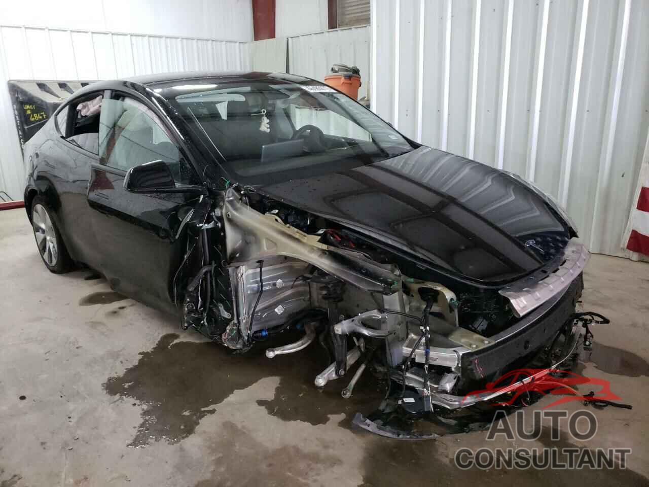 TESLA MODEL Y 2022 - 7SAYGDEE2NF310477