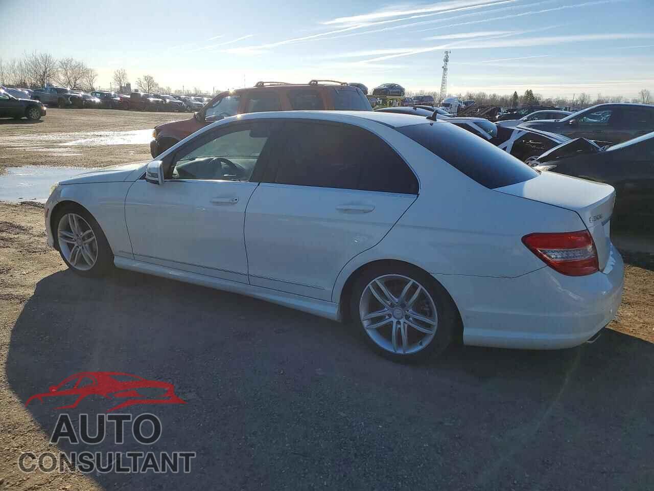 MERCEDES-BENZ C-CLASS 2011 - WDDGF8BB1BF551859