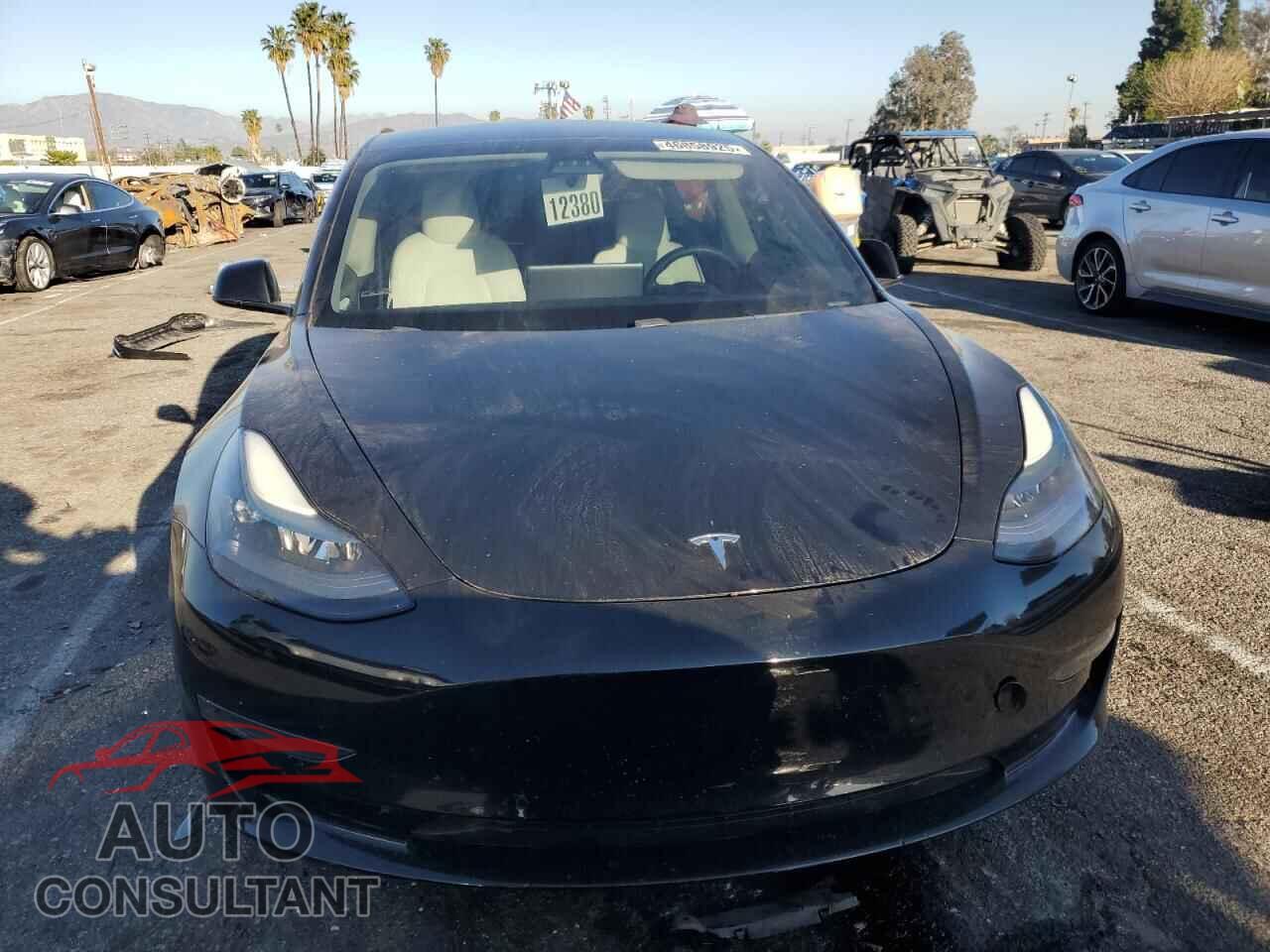 TESLA MODEL 3 2021 - 5YJ3E1EA5MF074558