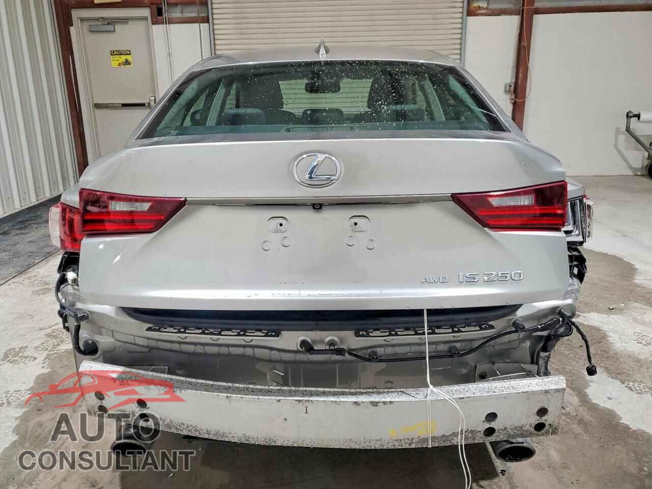 LEXUS IS 2014 - JTHCF1D20E5000537