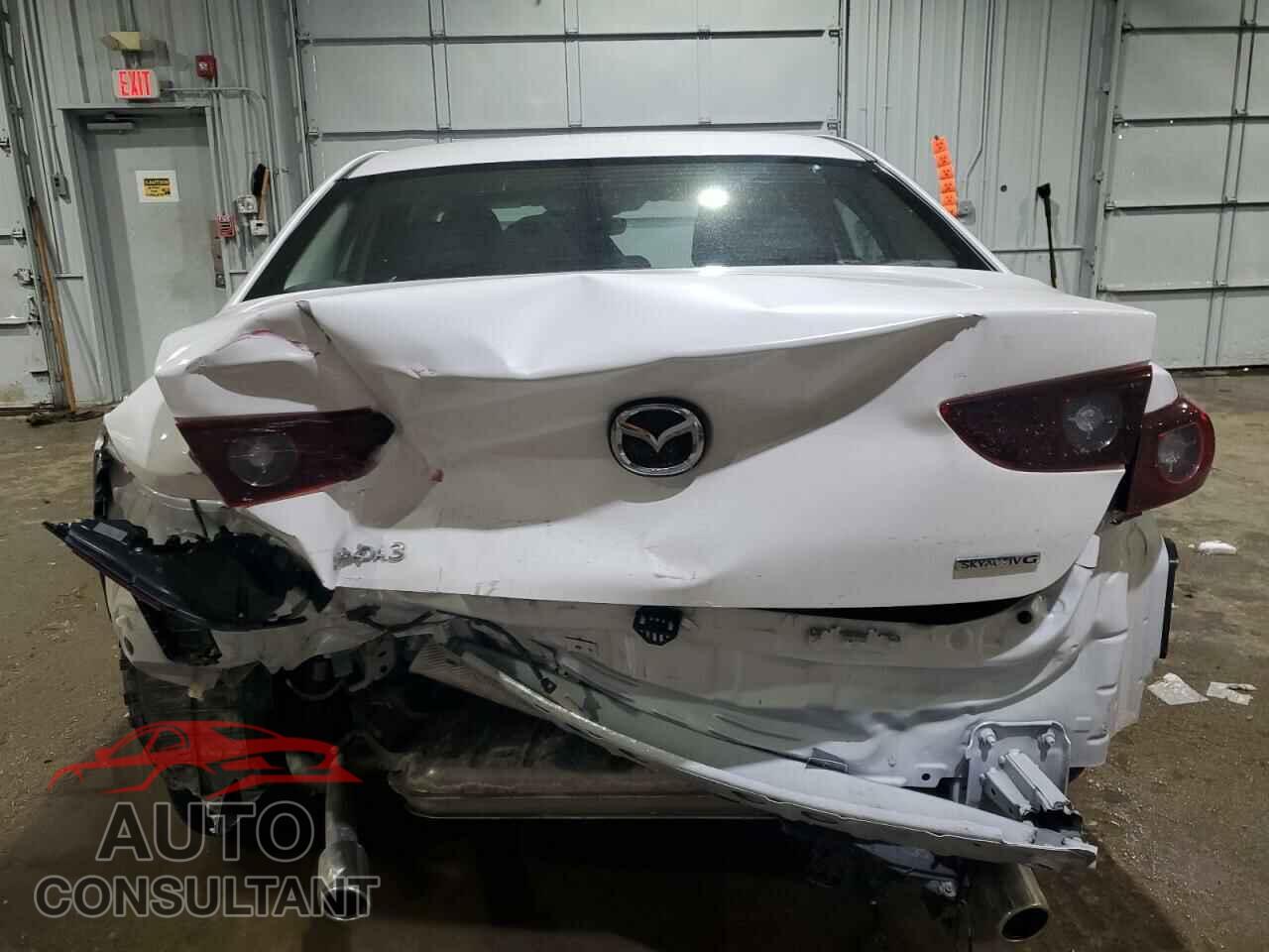 MAZDA 3 2023 - 3MZBPACM7PM366356